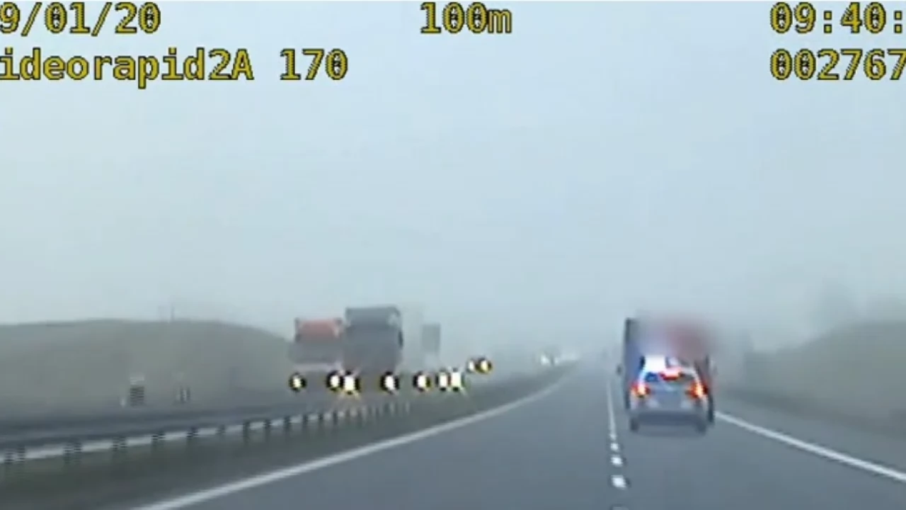 Pijany kierowca jechał autostradą przywłaszczonym mercedesem