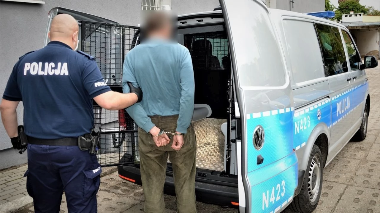 Pijany mężczyzna dźgnął nożem znajomą. 49-latek odpowie za usiłowanie zabójstwa