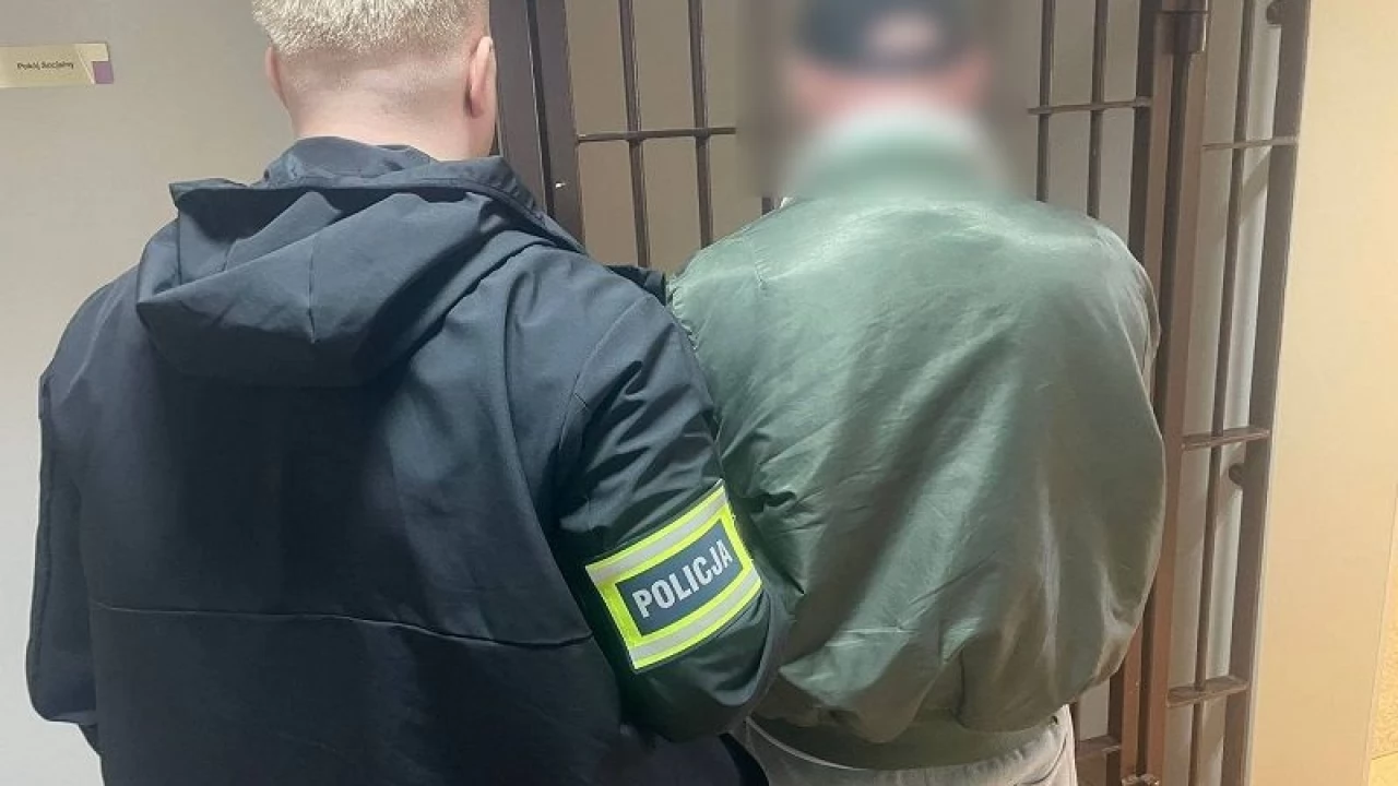 Płacił cudzą kartą w monopolowym. Usłyszał 6 zarzutów