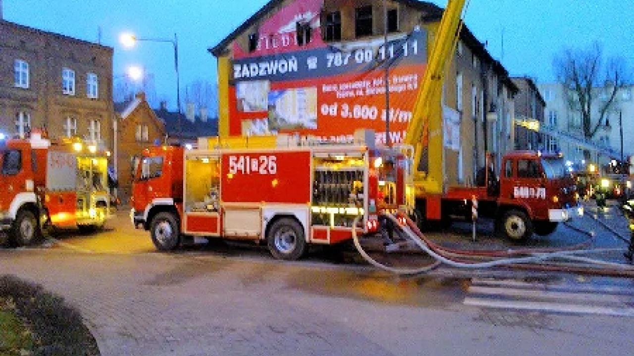 Płonęła kamienica w centrum Tczewa