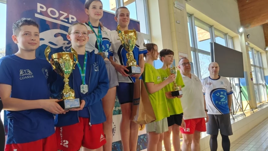 Pływacy z Tczewa najlepsi w województwie