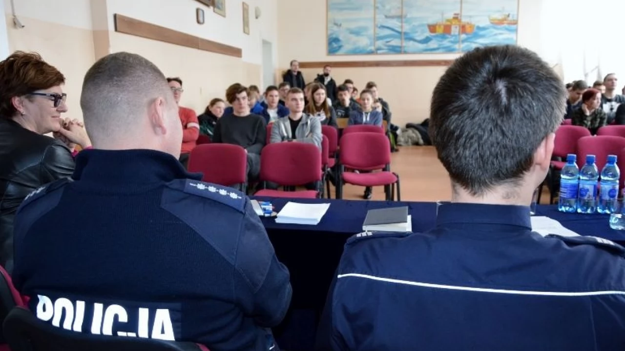 Policjanci debatowali o bezpieczeństwie