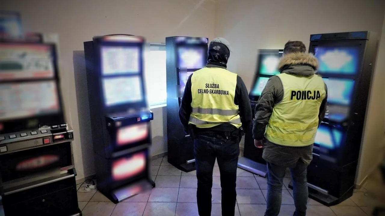 Policjanci uderzyli w nielegalny hazard