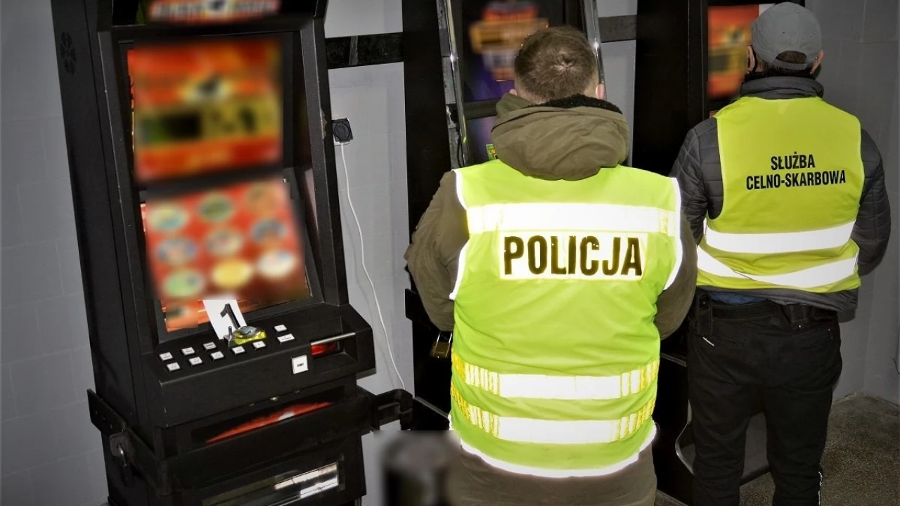 Policjanci uderzyli w nielegalny hazard