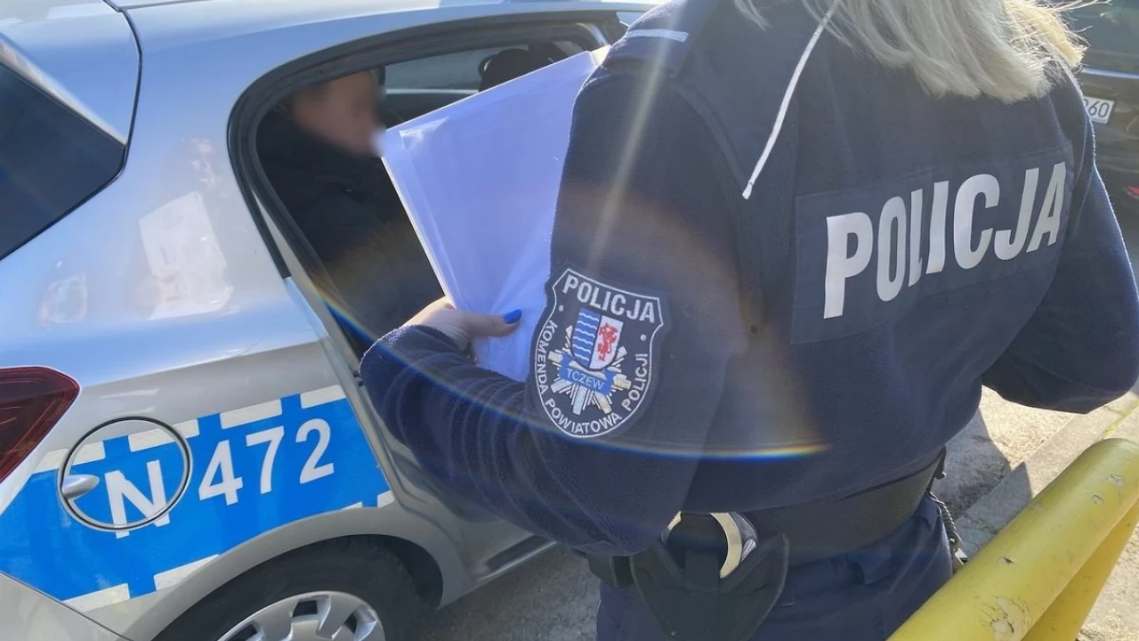 Poszukiwany za znęcanie sam wpuścił policjantów. Myślał, że to fachowcy od licznika