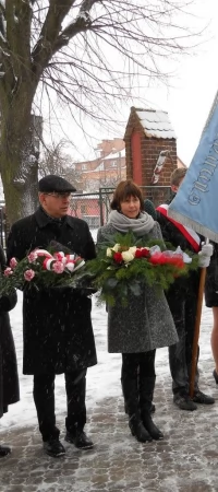 Potrójna rocznica gniewskiego gimnazjum