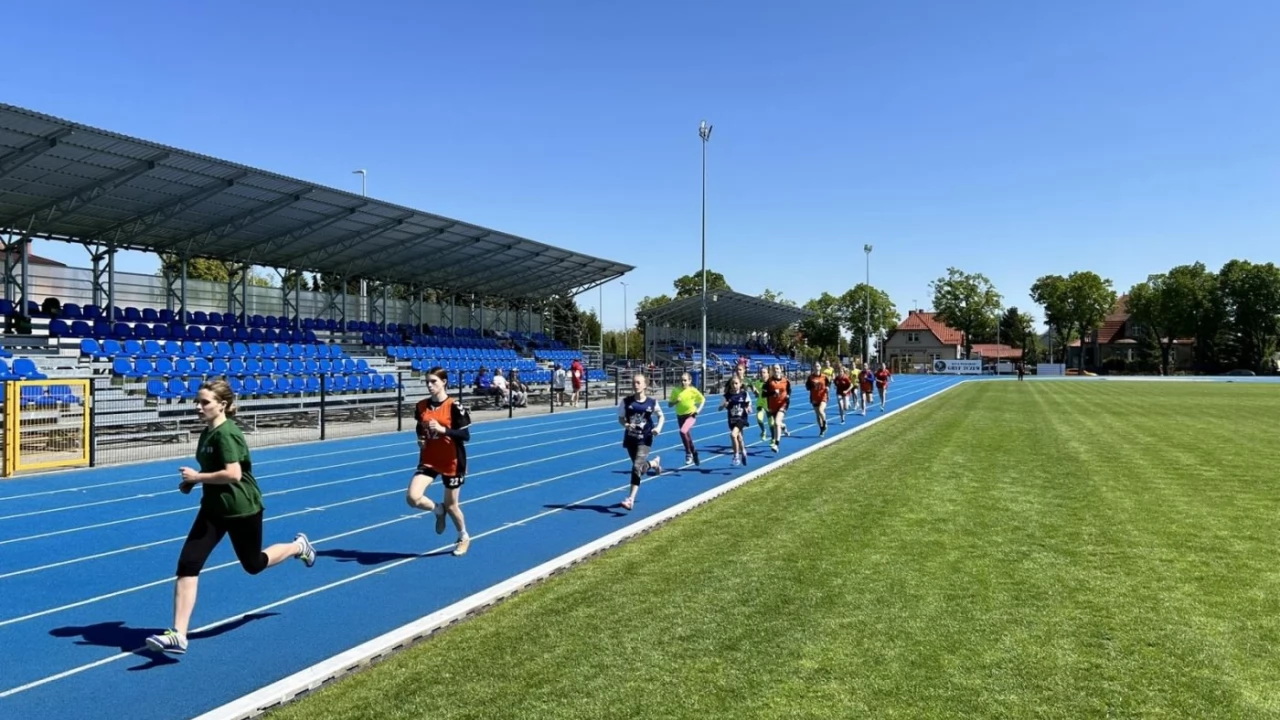 Powiatowe i Miejskie Igrzyska Dzieci w Czwórboju Lekkoatletycznym Dziewcząt oraz Chłopców