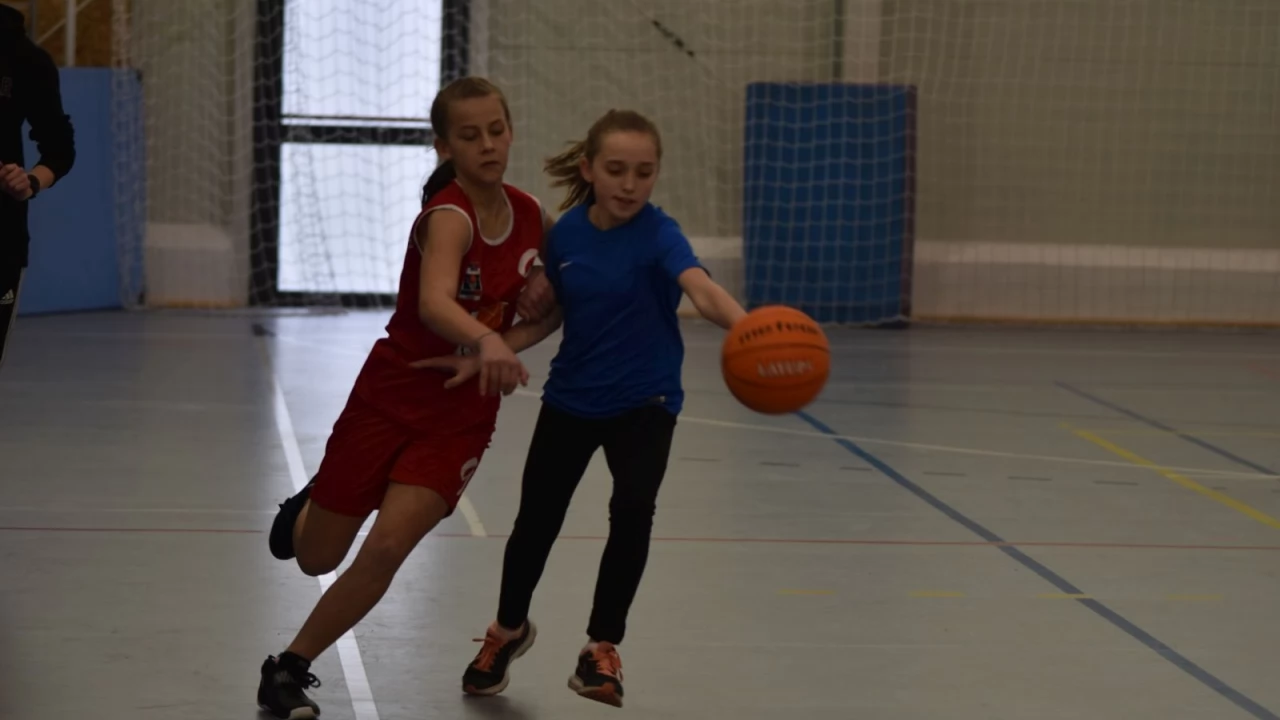 Powiatowe Igrzyska Dzieci w Mini Koszykówce Dziewcząt