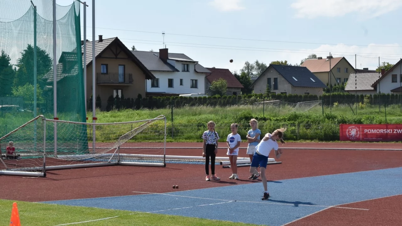 Powiatowe Igrzyska Dzieci w trójboju lekkoatletycznym
