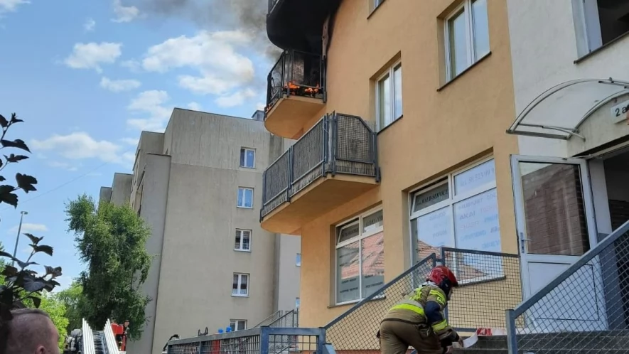 Pożar na Sadowej [WIDEO]