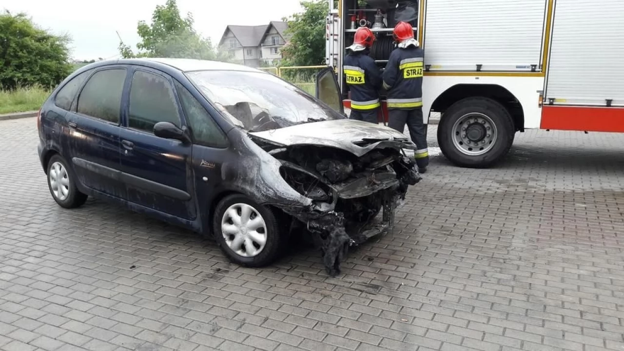 Pożar samochodu na ulicy Bałdowskiej