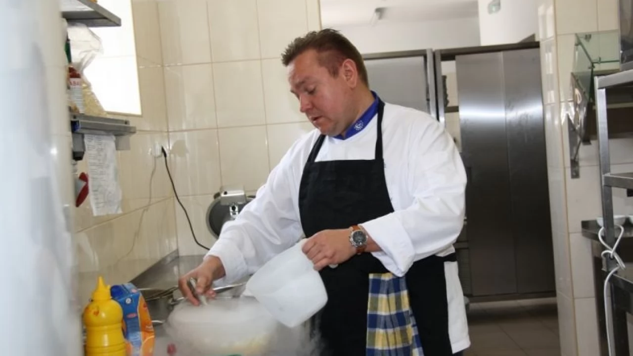 Poznali zamek od kuchni