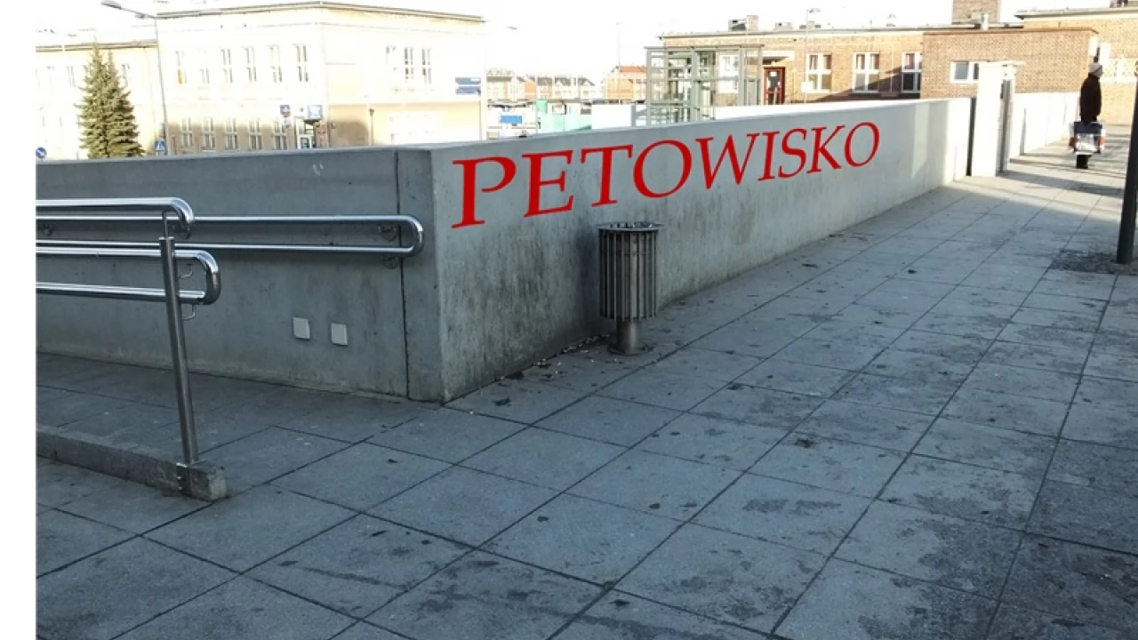 Przydworcowe "petowisko"