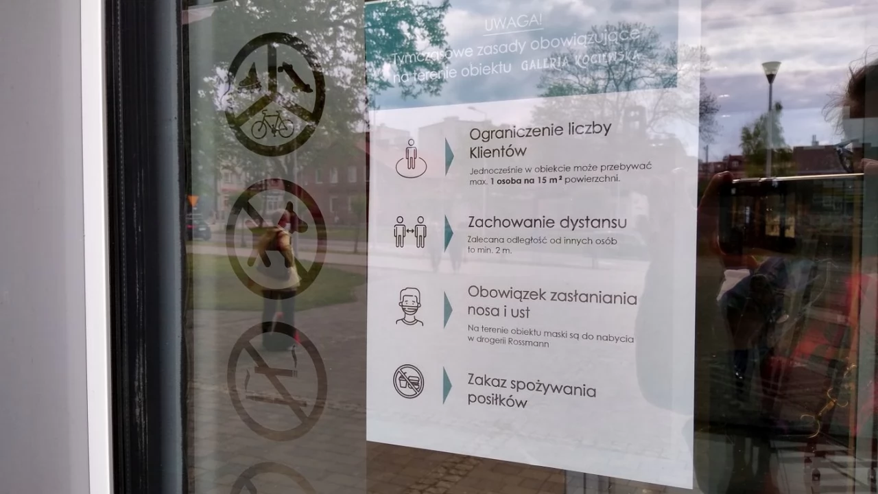 Ruszyły sklepy w galeriach handlowych