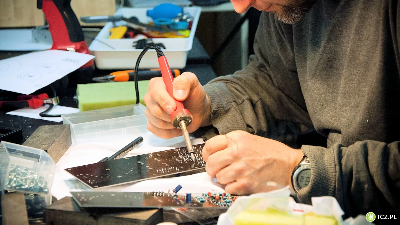 Rynek pracy się zmienia. Coraz mniej umów o dzieło