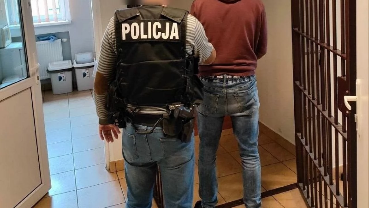 Skradziony telefon i poszukiwany mężczyzna odnalezieni w jednym z mieszkań