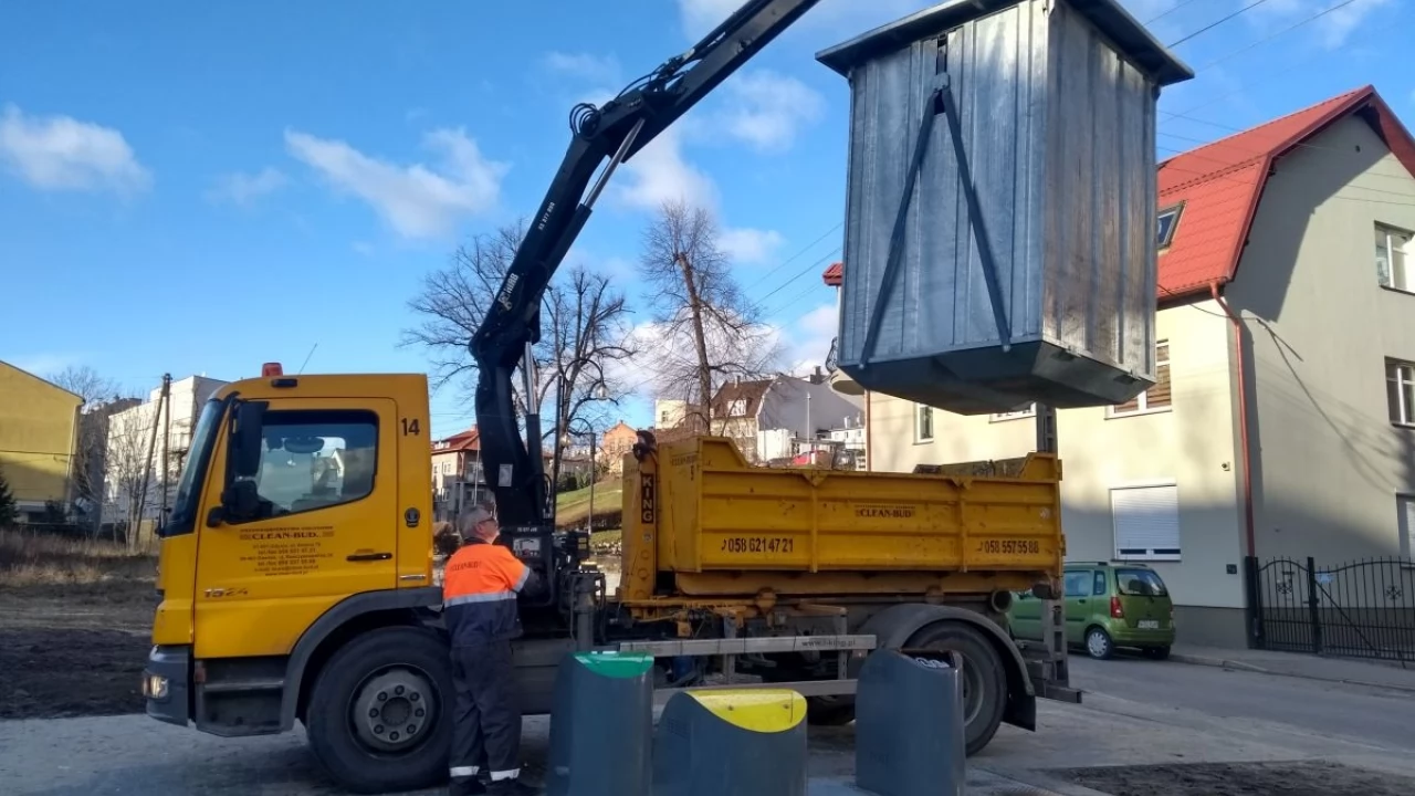Śmieci trafiły pod ziemię