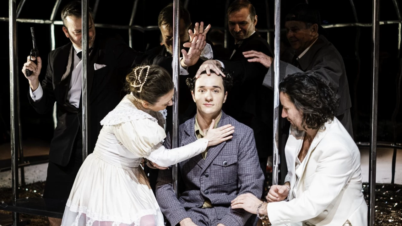 Spektakl online "Ptak" w ramach programu Teatr Polska