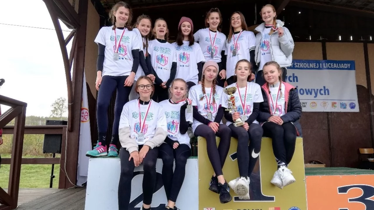 Sportowy sukces dziewcząt z SP4