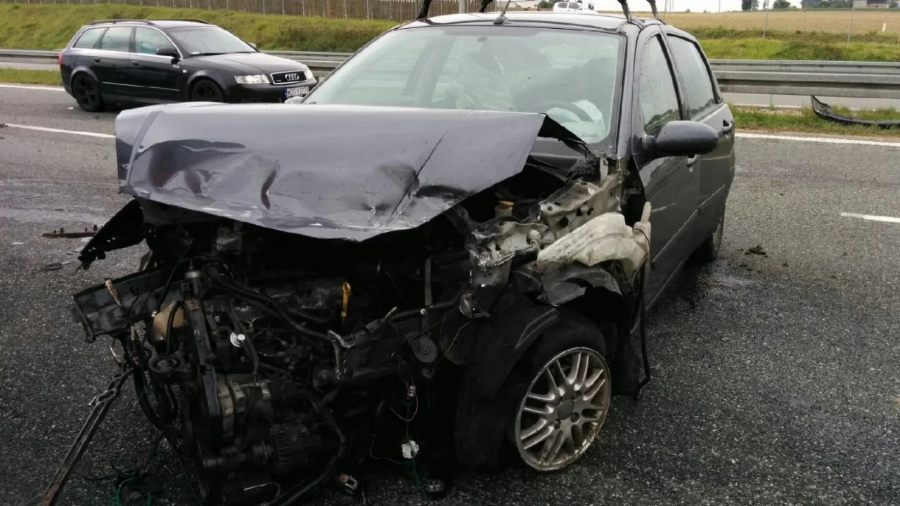 Stanisławie. Poważna kolizja na A1