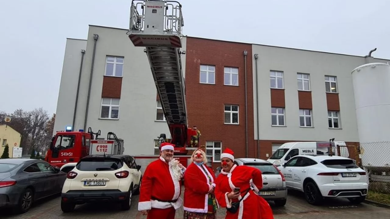 Strażacy pomogli Świętemu