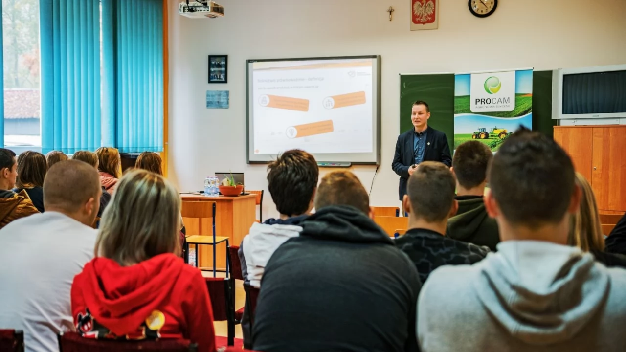 Stypendium w Gdańskim Liceum Autonomicznym od PROCAM