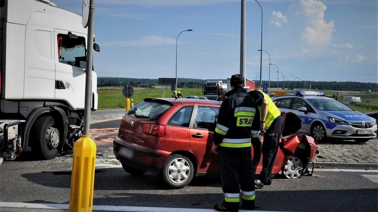 Swarożyn. Ciężarówka nie ustąpiła pierwszeństwa