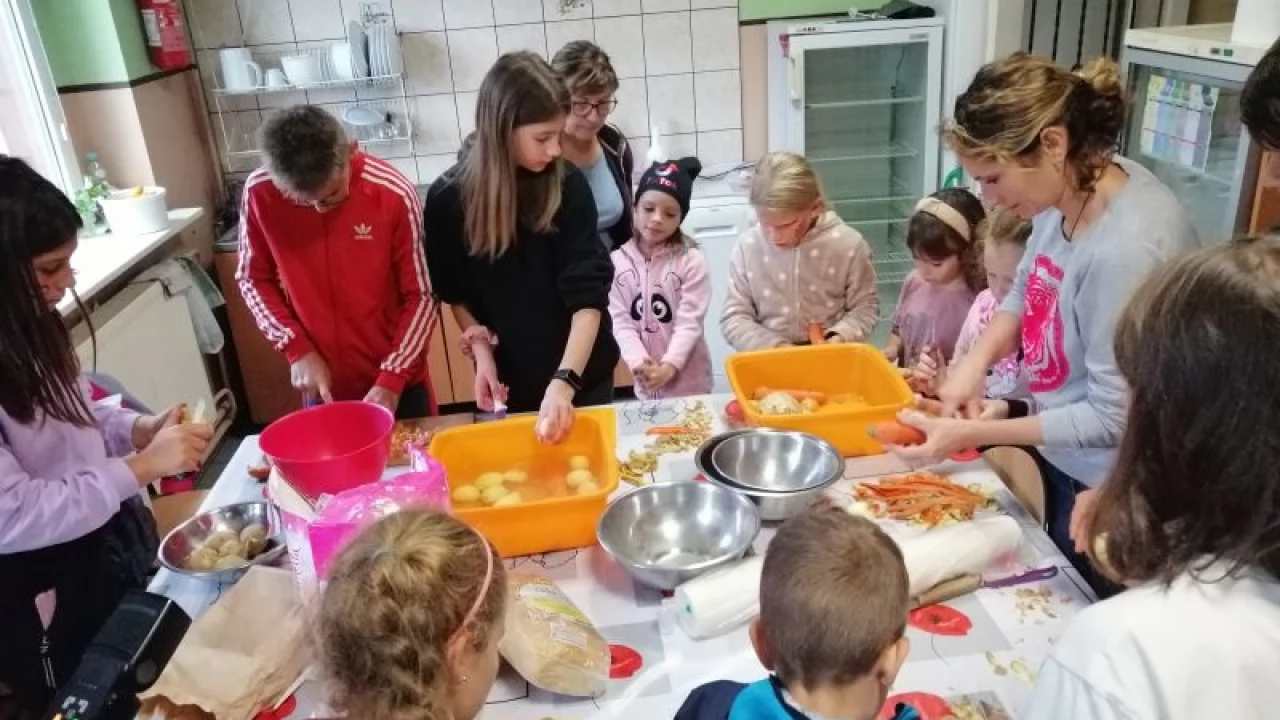 Święto pieczonego ziemniaka w Opaleniu