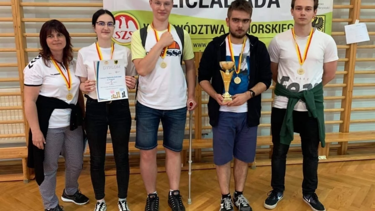 Szach i mat! Brawurowe zwycięstwo licealistów z I LO