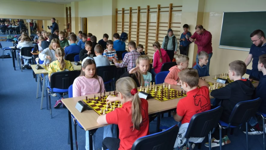 Szachowe zmagania w II LO
