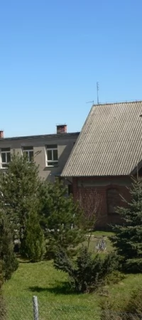 Szkoła w Pieniążkowie