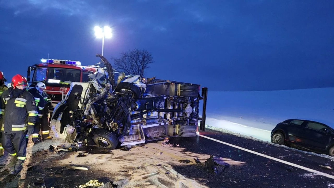 Tragedia na dk 91. Dwie osoby zginęły w wypadku