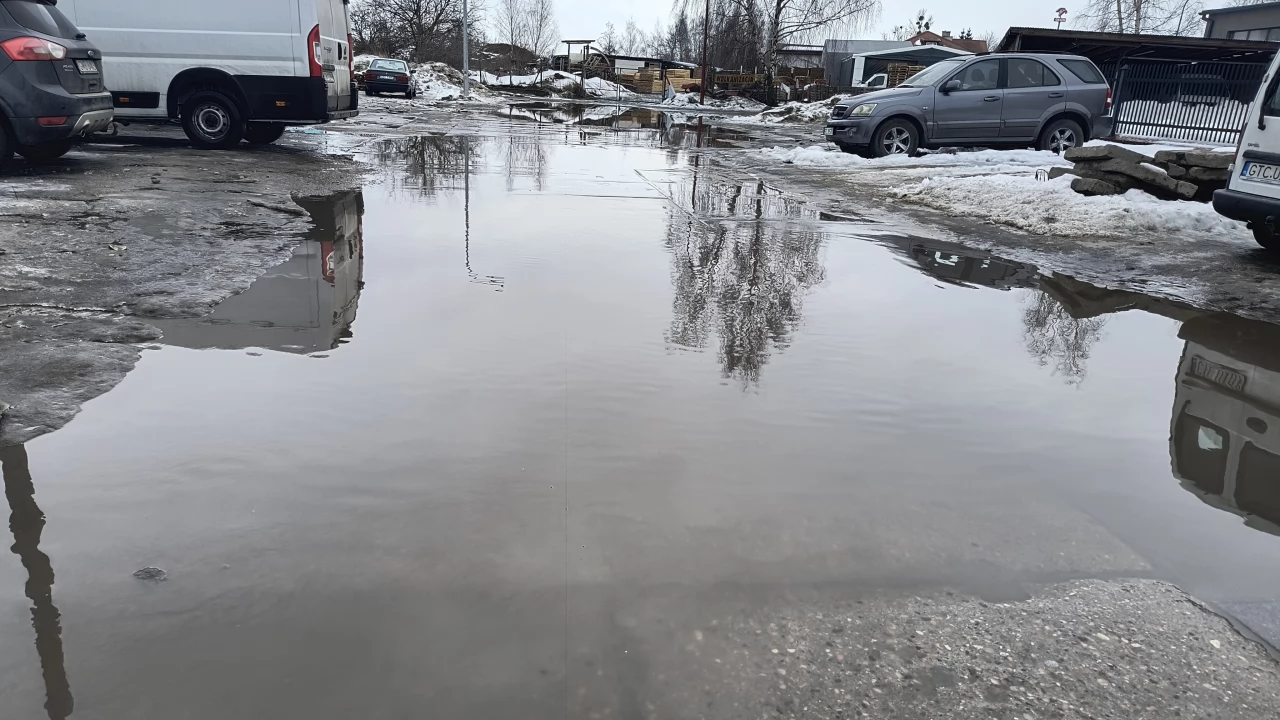 Trwa odwilż - roztopy dają się we znaki