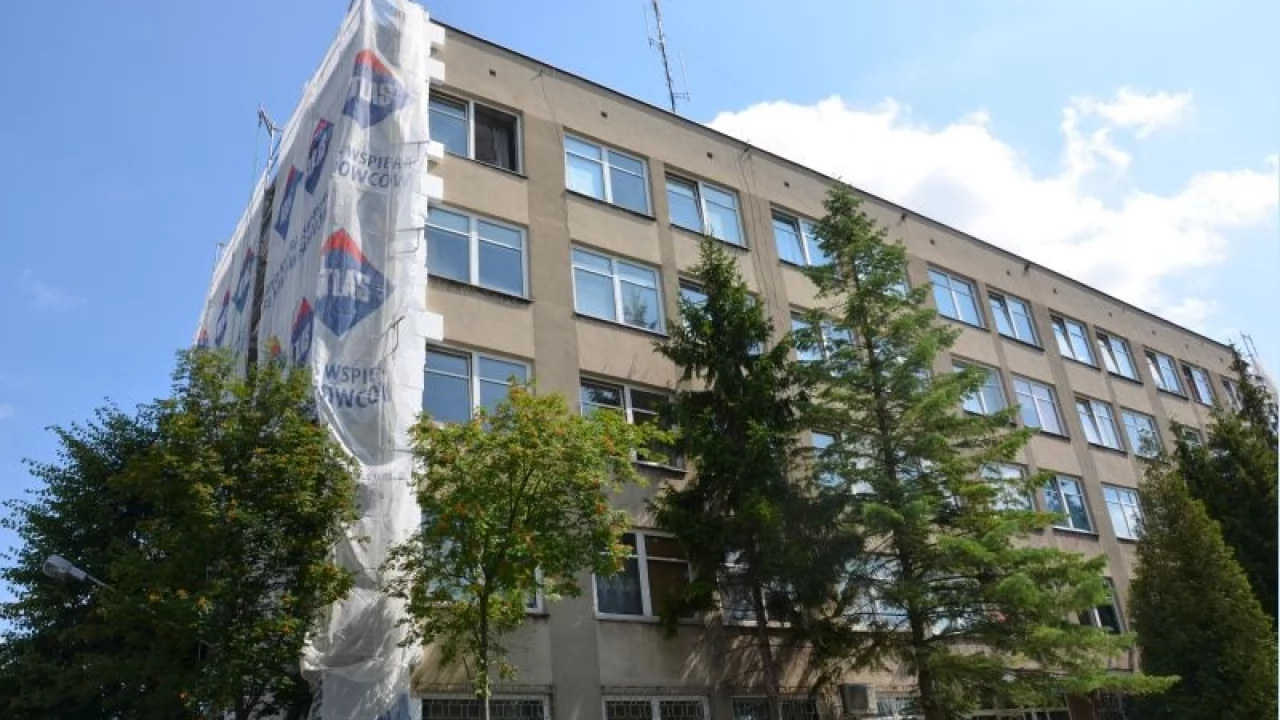 Trwa termomodernizacja tczewskiej komendy policji