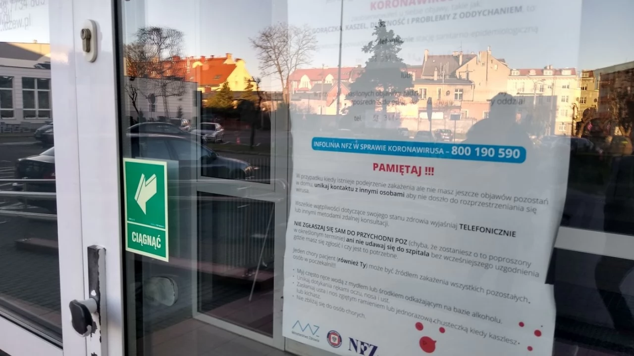 Urzędy wprowadzają obostrzenia w związku z rosnącą liczbą przypadków koronawirusa