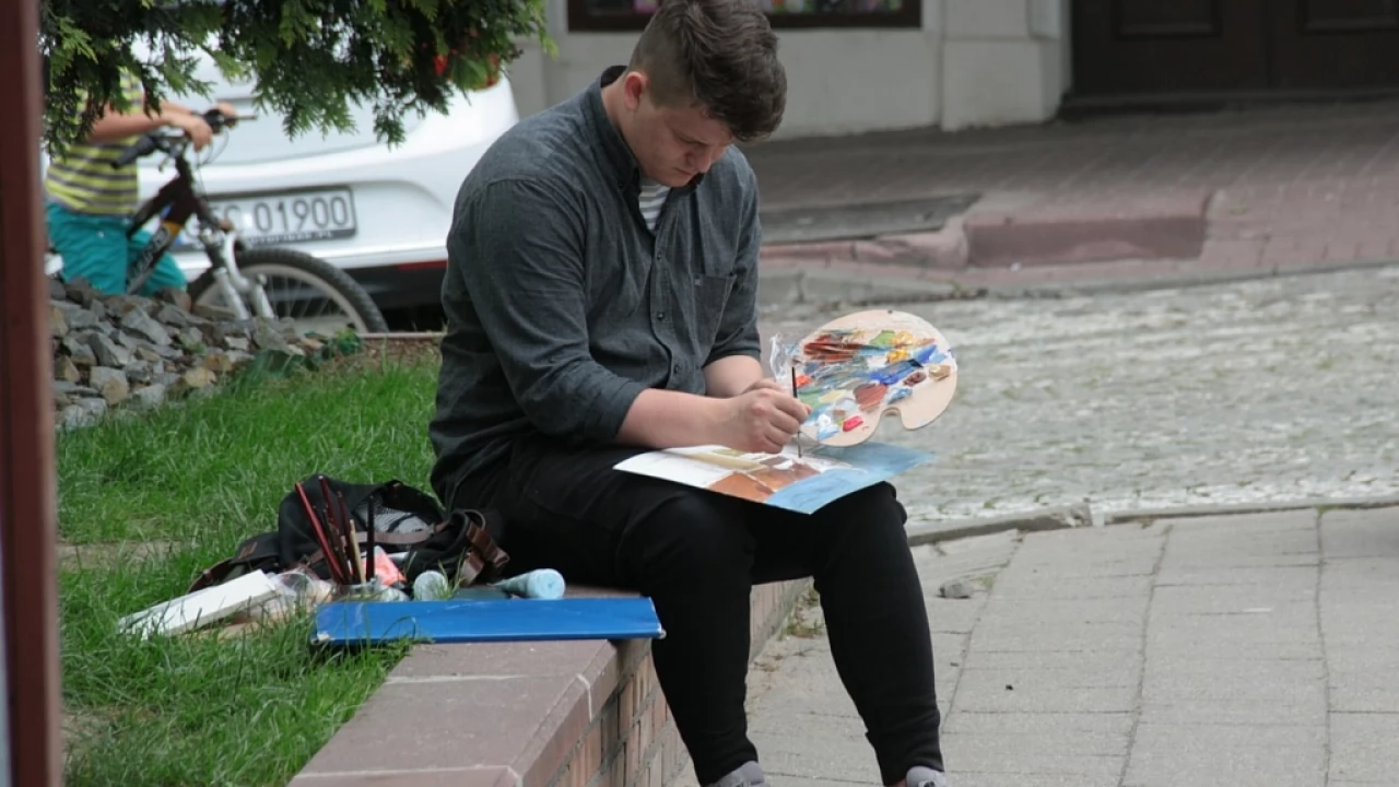 W Gniewie trwa studencki plener