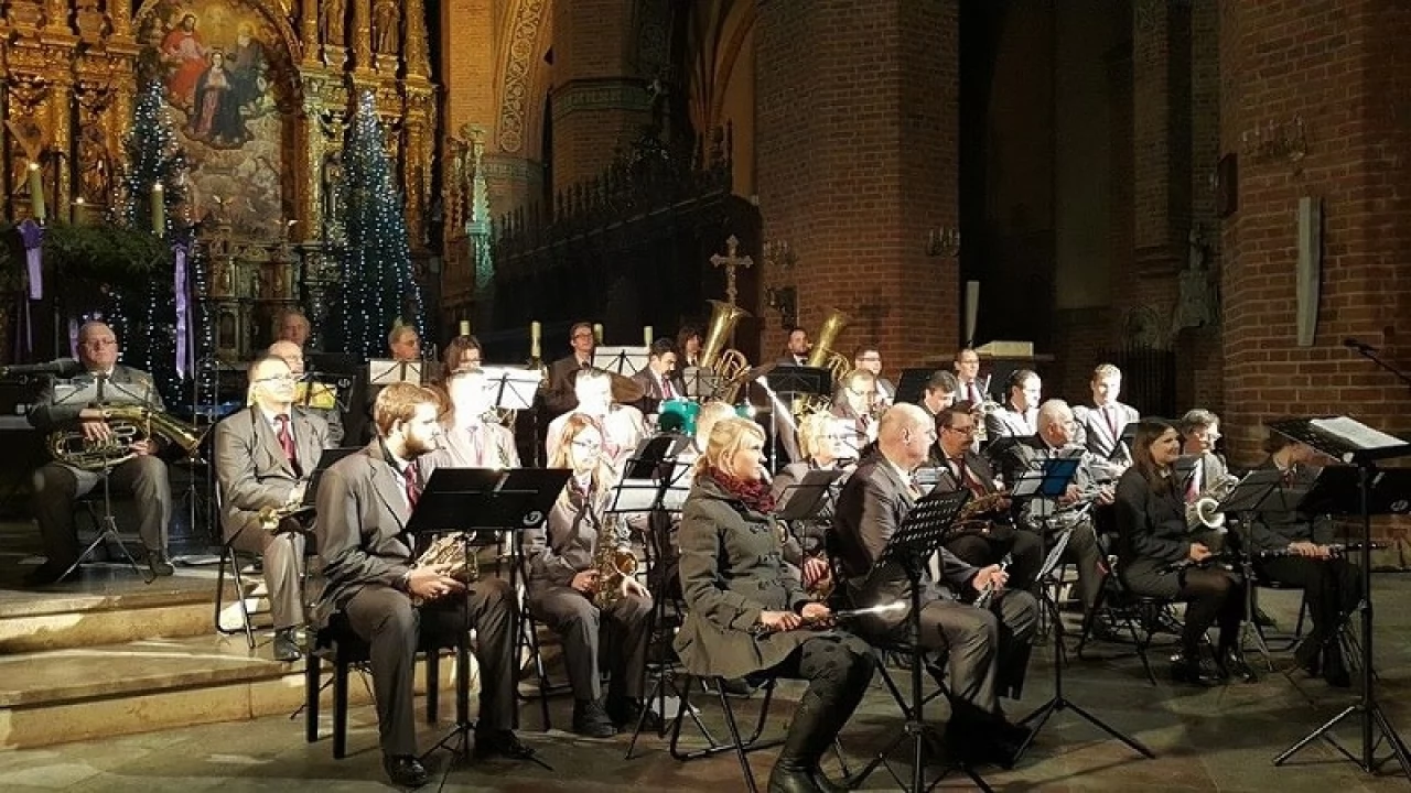 W pelplińskiej katedrze śpiewali kolędy