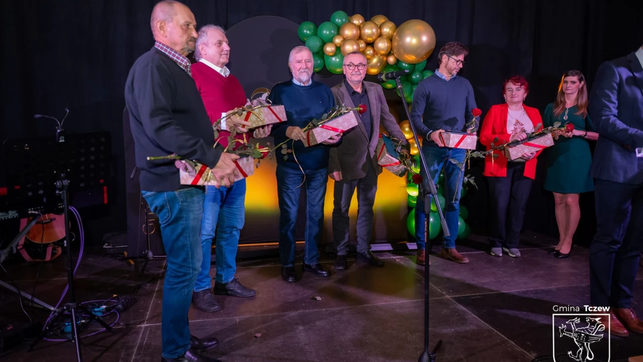 Wójt nagrodził ludzi kultury