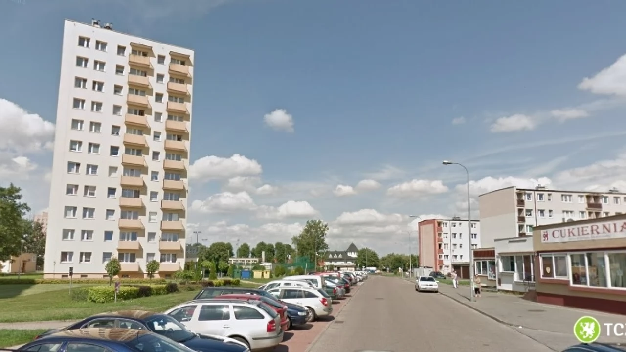 Wyjący alarm w nocy w okolicy ul. Saperskiej 10. "To nie do zniesienia!"