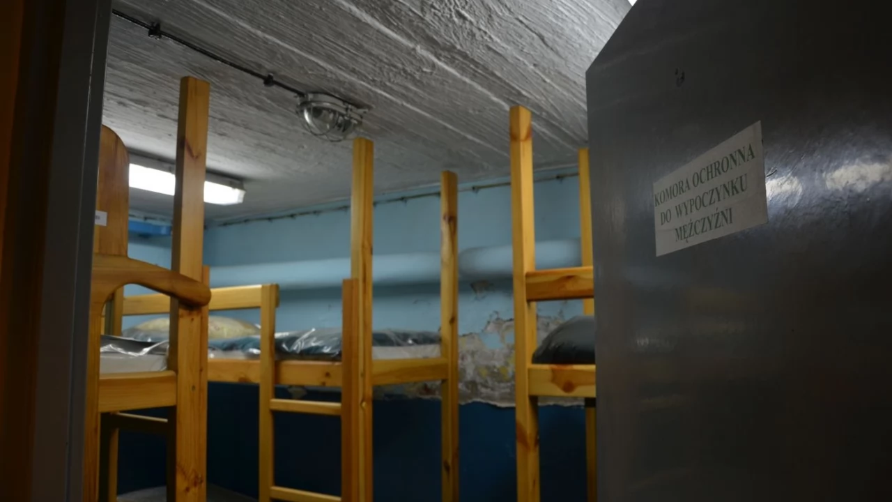 Wylicytowali na aukcjach WOŚP zwiedzanie schronu. Wybraliśmy się tam z aparatem
