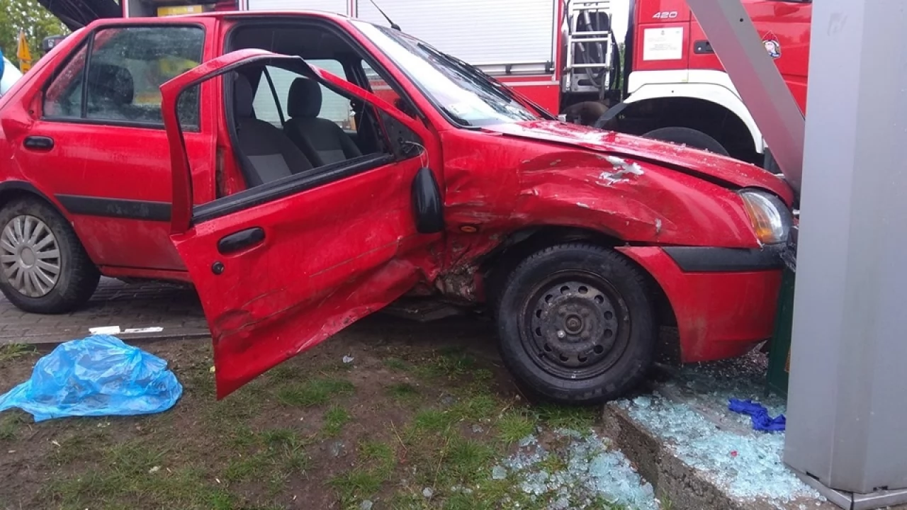 Wypadek w Miłobądzu. Poszkodowana ciężarna i 11-letnie dziecko