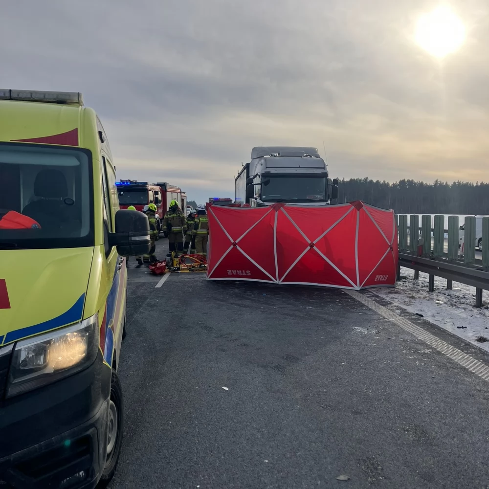 Zablokowana autostrada. Śmiertelny wypadek pod Pelplinem