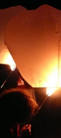 Lampiony poszybują w niebo?