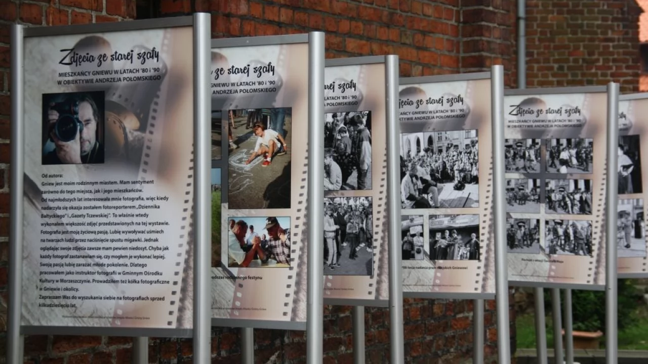 Zdjęcia ze starej szafy - nowa wystawa plenerowa w Gniewie