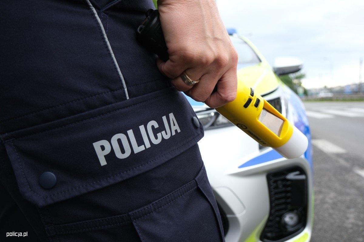 Nietrzeźwi kierujący, narkotyki i jazda pomimo zakazu - Aktualności