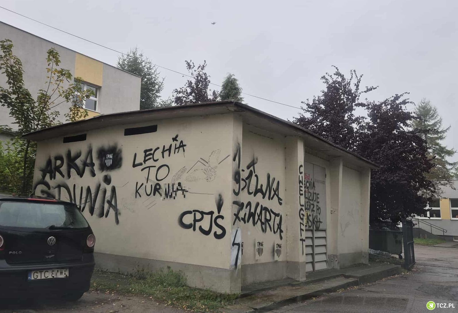Zamiast niszczyć mienie, jedź na mecz i dopinguj - Tcz24