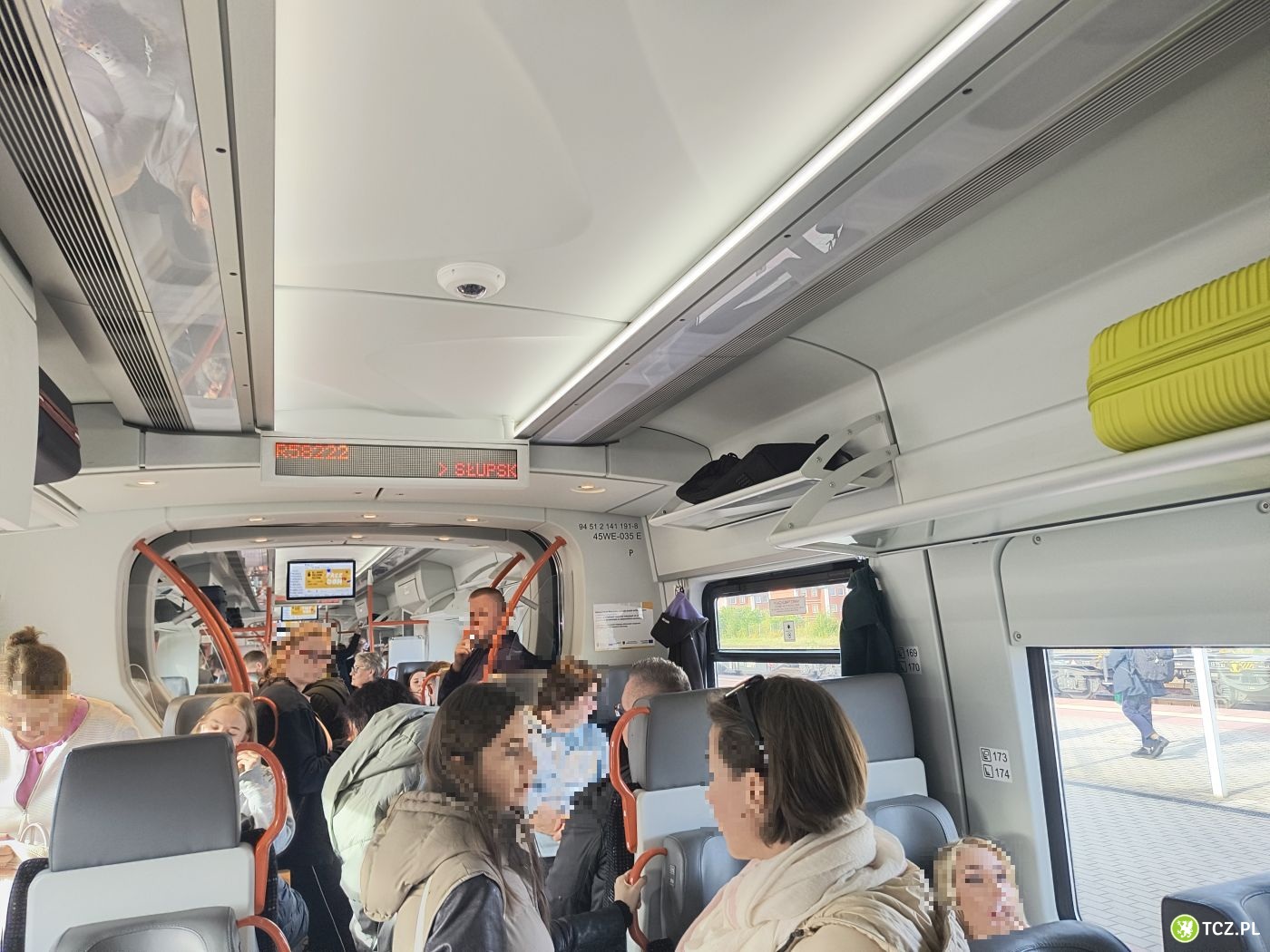 Czy regionalne pociągi do Gdańska są za bardzo zatłoczone? - Aktualności