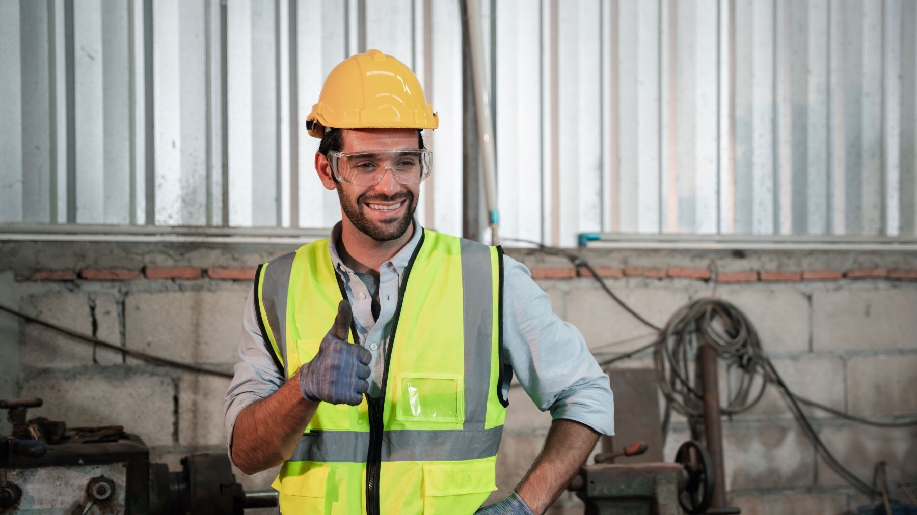 Praca w BHP bez matury - kwalifikacje i ścieżka kariery technika bezpieczeństwa i higieny pracy - Aktualności