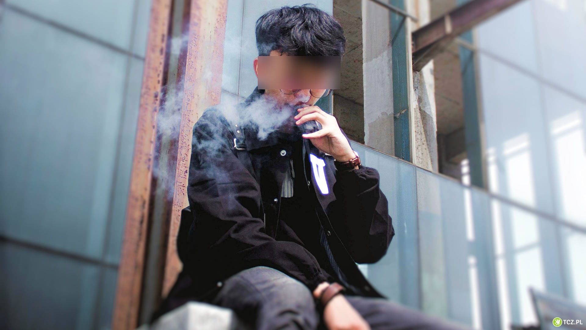 Ojciec 15-latka wypowiada wojnę nieuczciwym sprzedawcom e-papierosów - Aktualności