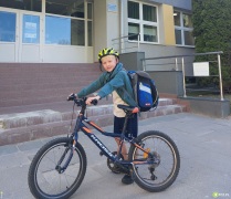 Tczew - Kampania MIŁO! w mieście - uczniowie i przedszkolaki na hulajnogach i rowerach